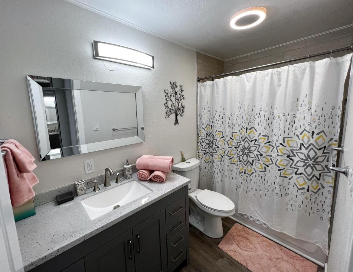 Anchorage Midtown Apartment- Wyoming 1 Bagian luar foto